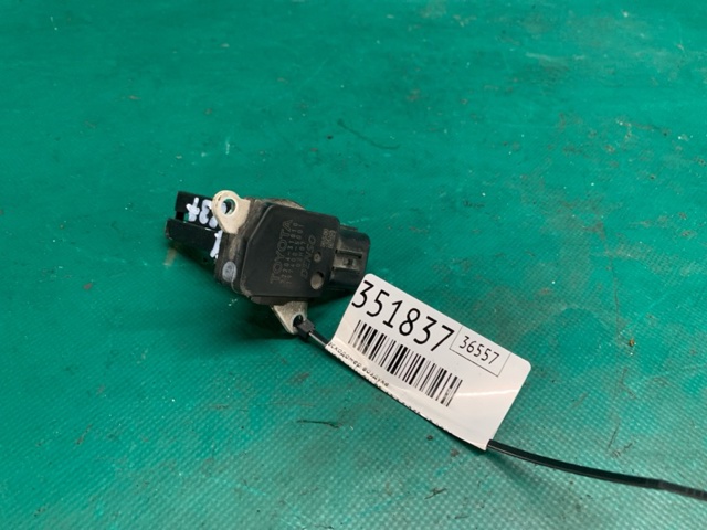 Датчик потоку повітря 2220431010 TOYOTA