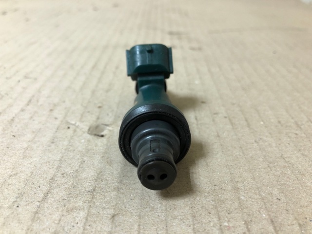Форсунка паливна 232500A010 TOYOTA