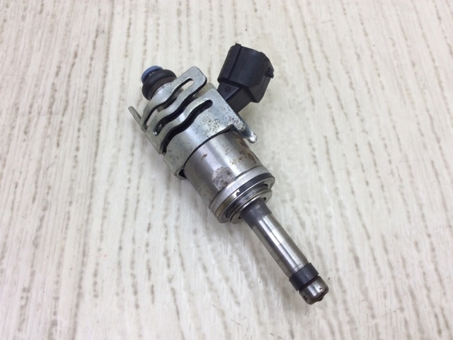 Форсунка вприску палива 23250F0010 TOYOTA