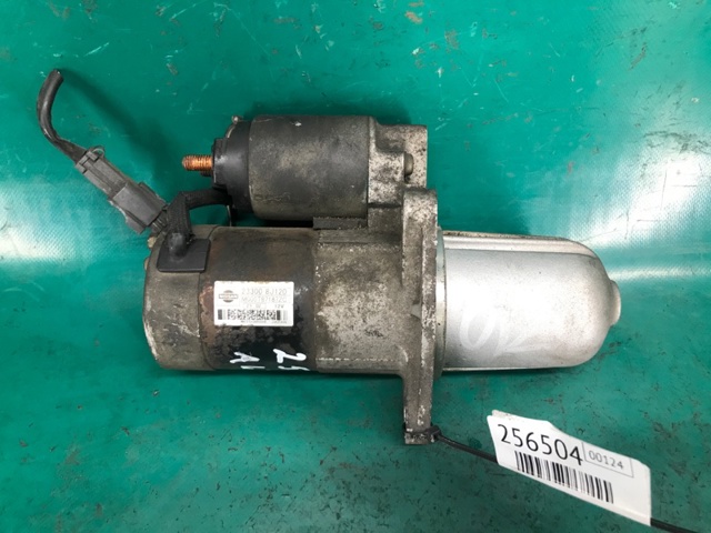 Стартер двигуна 233008J120 NISSAN