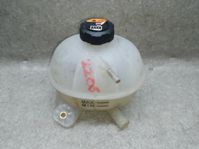 Кришка розширювального бачка 25330D3000 HYUNDAI