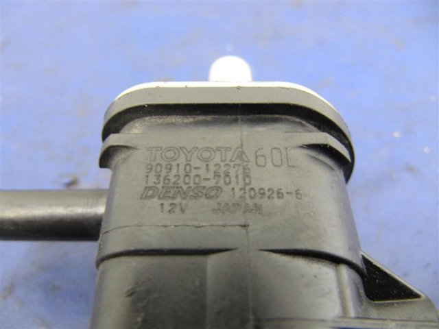 Клапан абсорбера паливних парів Тойота Рав 4 3