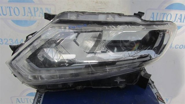 Блок фара ліва 260604CC5C NISSAN