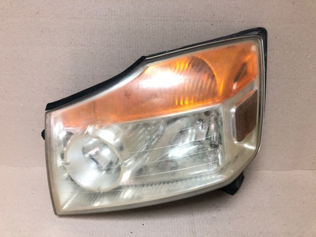 Блок фара ліва 26060ZQ00A NISSAN