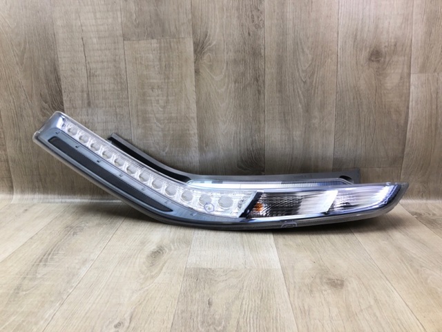 Задня ліва фара 265553NL0A NISSAN