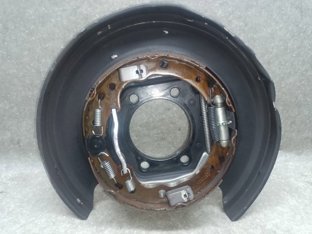 Гальмівні колодки ручника 26694CA000 SUBARU