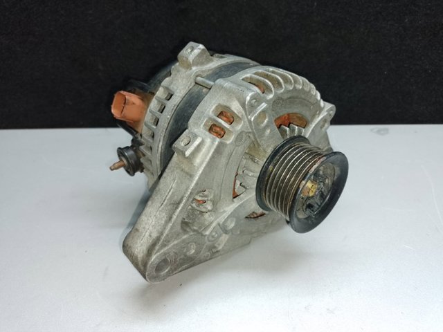 Авто генератор 270600P030 TOYOTA