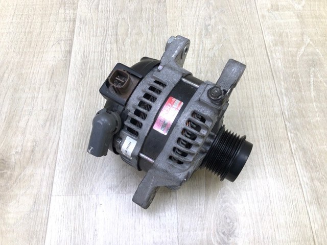 Генератор 270600T130 TOYOTA