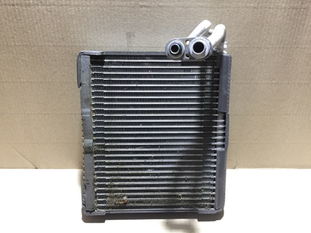 Охолоджувач повітря 272804BU1B NISSAN