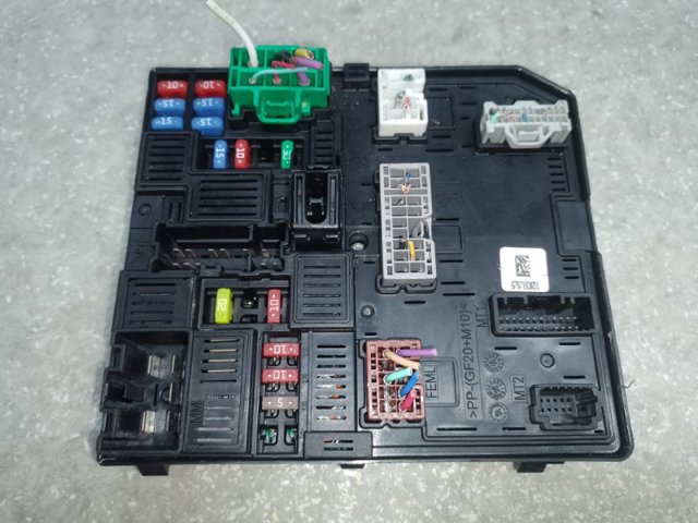 Коробка запобіжників 284B74BA0A NISSAN