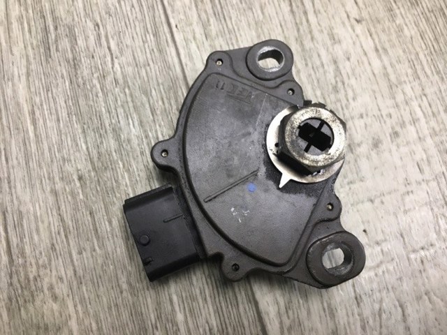 28900RYF013 Honda