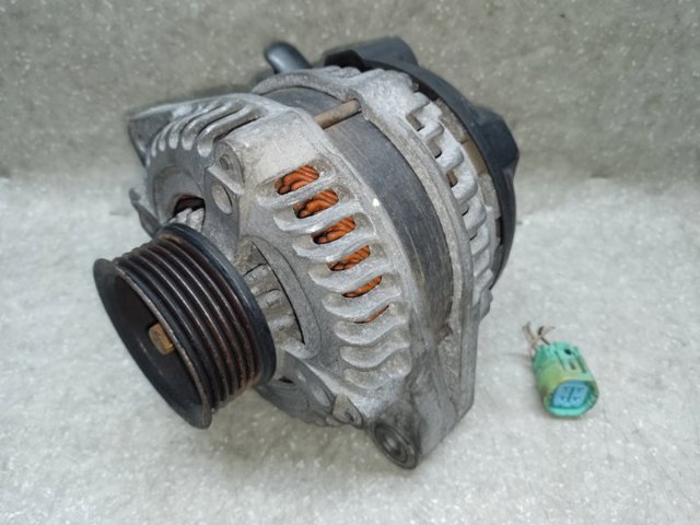Авто генератор 31100RJAA02 HONDA
