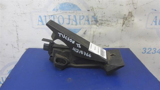 Педаль акселератора 32700B1000 HYUNDAI