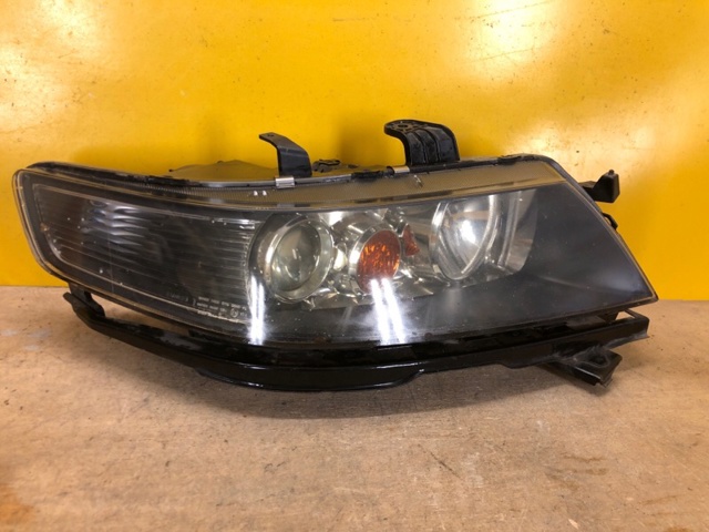 Фара передня права 33101SEAG01 HONDA
