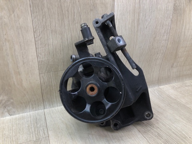 Насос рульового механізму 34430FG011 SUBARU