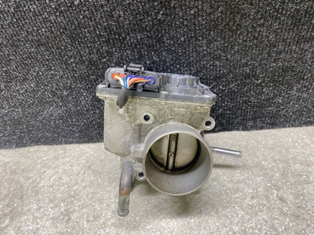 Заслінка повітряна 351002B300 HYUNDAI