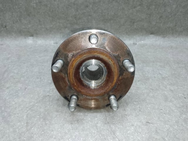 Маточина заднього колеса 3785A019 MITSUBISHI