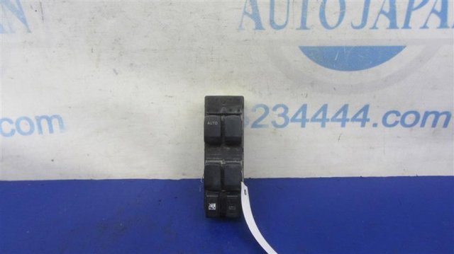 Кнопковий блок керування склопідіймачами передній лівий 3799064J20 SUZUKI