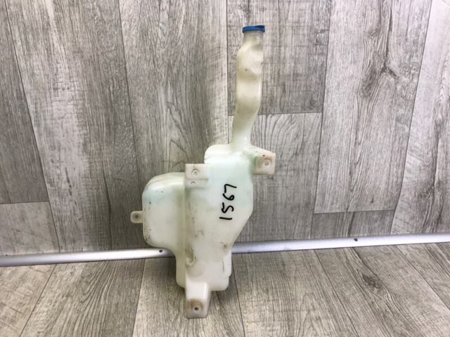Бачок омивайки 3845080J10 SUZUKI