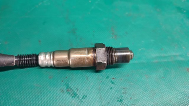 Лямбда зонд, датчик кисню до каталізатора 392102ECC0 HYUNDAI