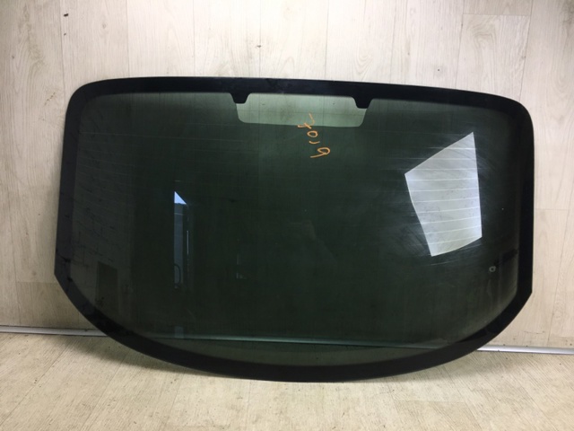 Заднє стекло 3C8845051HNVB VAG