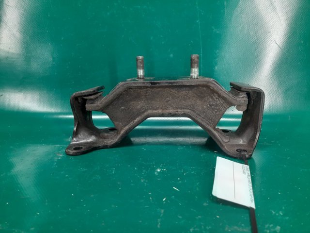 Подушка (опора) двигуна, задня 41022AC180 SUBARU