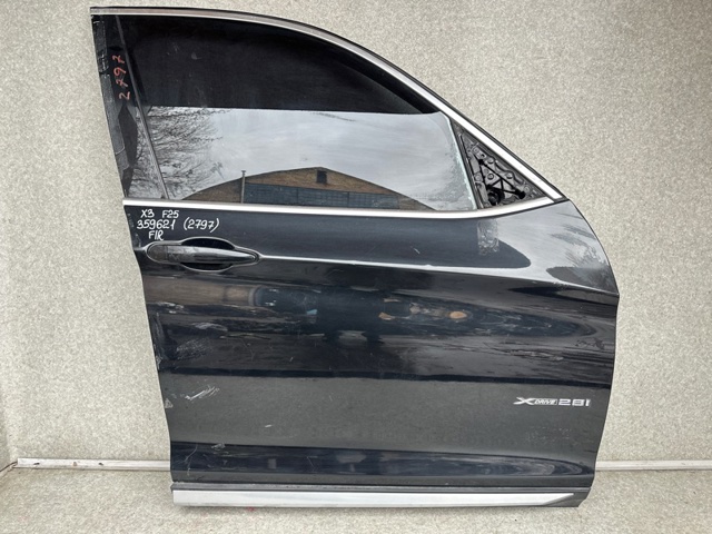 Пасажирські передні двері 41517355804 BMW