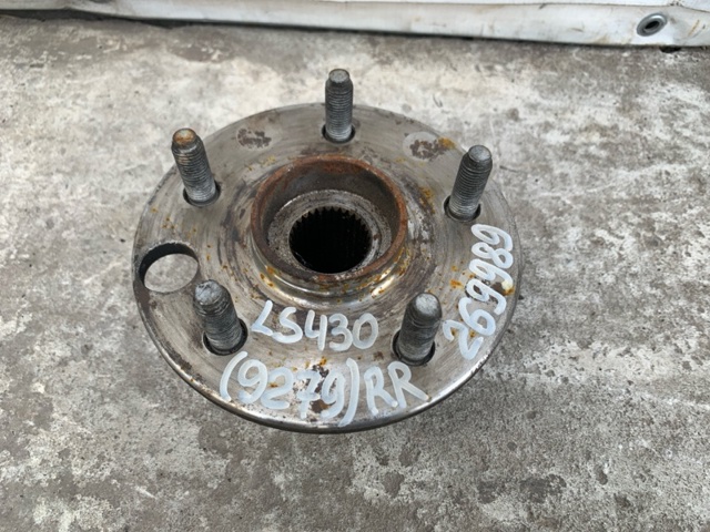 Маточина задня 4241050010 TOYOTA