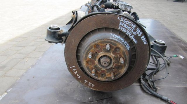 Задні дискові гальма 4243150100 TOYOTA