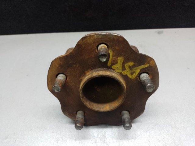 Маточина задня 4245048050 TOYOTA