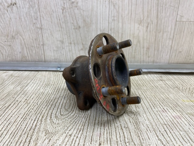 Підшипник задньої маточини 4245076020 TOYOTA