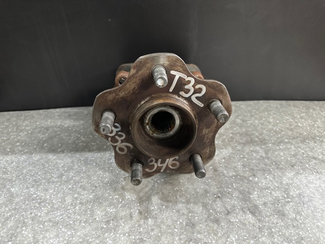 Маточини задніх коліс 432024BA0B NISSAN