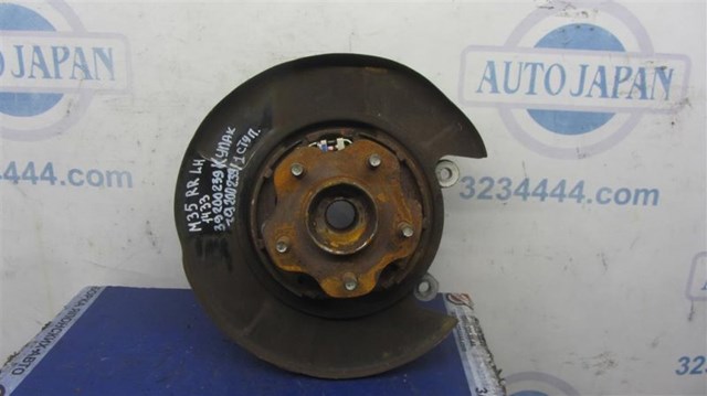 Маточина заднього колеса 43202EG00A NISSAN