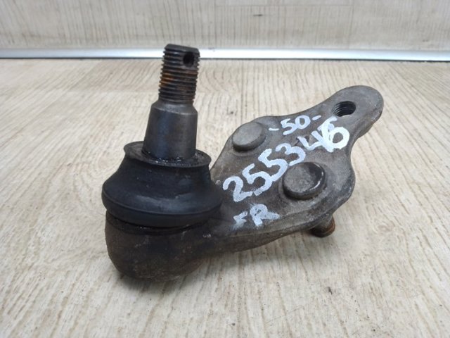 Кульова опора, нижня, права 4333009810 TOYOTA