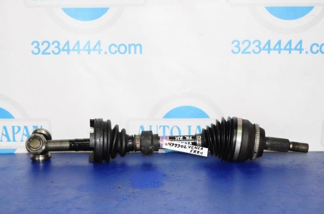 Привід правий 434100T040 TOYOTA
