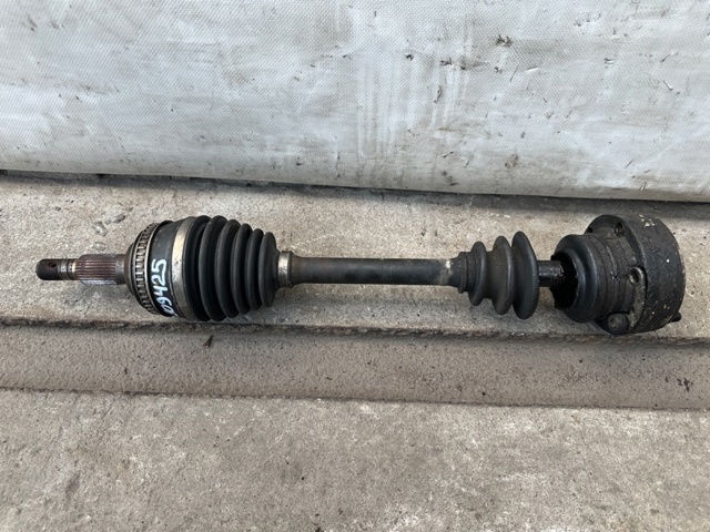 Привід правий 4341033201 TOYOTA