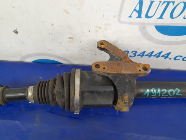 Привід правий 4341048150 TOYOTA