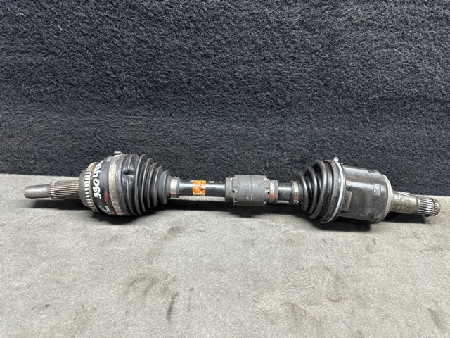 Піввісь передня ліва 434200W280 TOYOTA