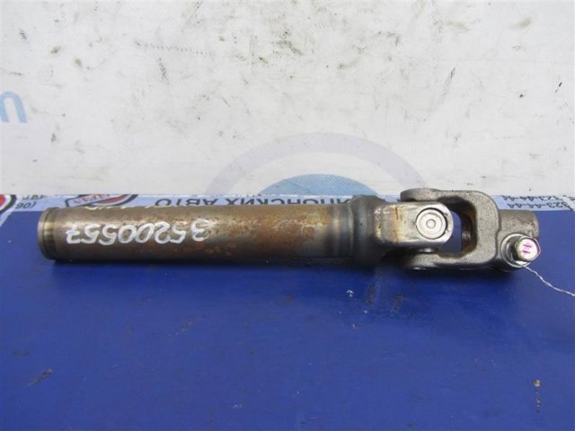 Карданчик вала рульової колонки, нижній 4401A254 MITSUBISHI