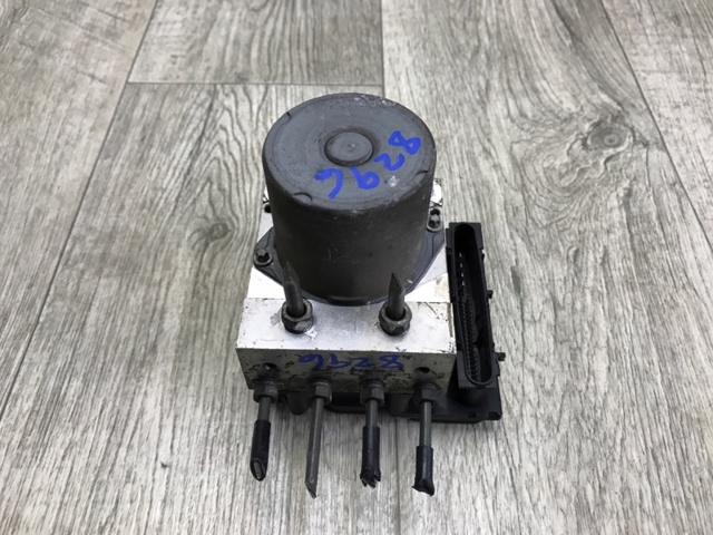 Блок АБС гідравлічний 440500T030 TOYOTA