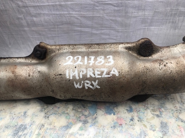 Штани глушника передні 44101FE070 SUBARU