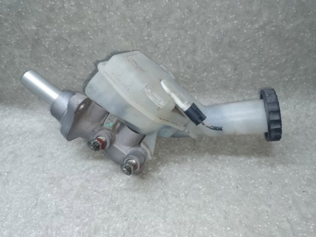 Циліндр гальмівний, головний Mitsubishi ASX