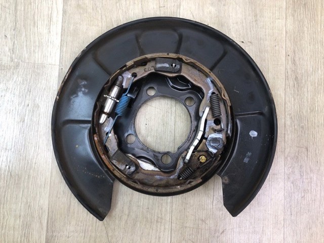 Пристрій гальмівне задніх гальм 4650406110 TOYOTA