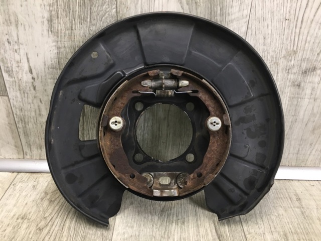 Колодки ручника / стоянкового гальма 4653050041 TOYOTA