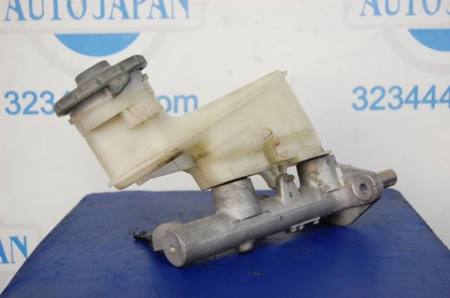Кришка бачка головного гальмівного циліндра 46662S9A003 HONDA