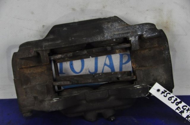 Супорт гальмівний, передній, правий 4773060261 TOYOTA
