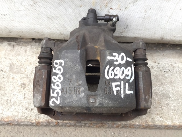 Супорт гальмівний, передній, лівий 4775006070 TOYOTA