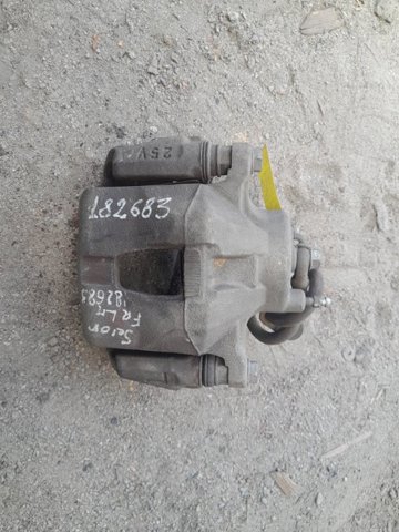 Супорт тормзной 4775020640 TOYOTA