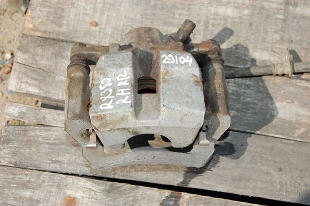 Супорт гальмівний задній правий 4783048100 TOYOTA