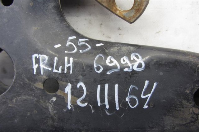 Поперечний важіль 4806907040 TOYOTA